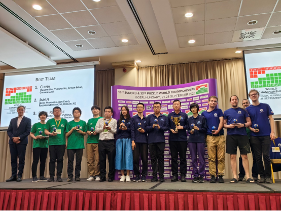 左二邱苏喆 左二邱苏喆