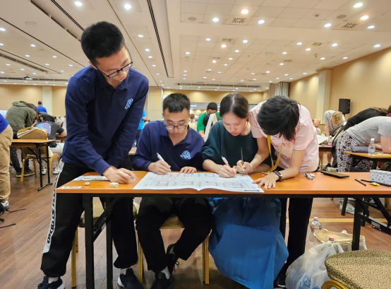 这也是中国, 京大学在读, 团体比赛颁 这也是中国, 京大学在读, 团体比赛颁