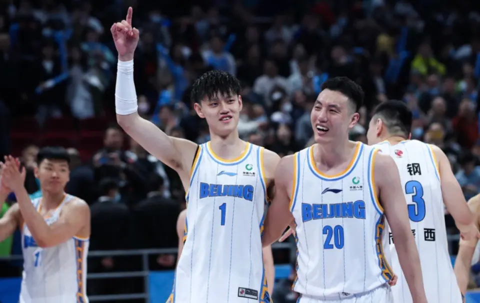 广东男篮争 广东男篮争